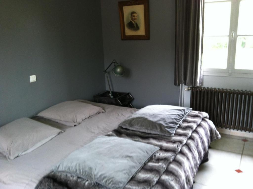 Chambres D'Hotes La Levriere Saint-Denis-le-Ferment Pokój zdjęcie